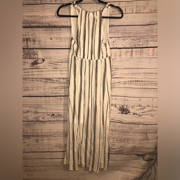 VENUS Lascana White and Black Midi Dress size Small - Picture 10 of 15